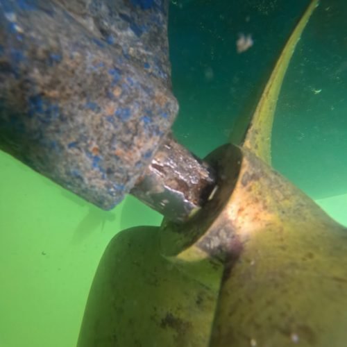 Damaged propeller shaft with gouge found during underwater inspection